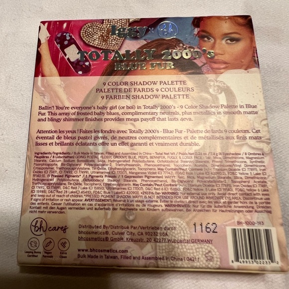 BH Cosmetics X Iggy Azalea Totally 2000's 9 Color Shadow Palette in Blue Fur - Picture 5 of 7